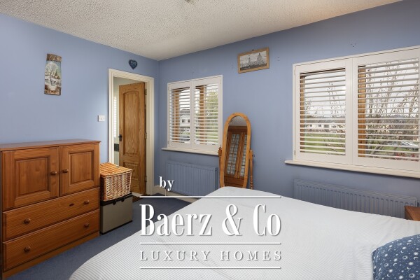 photo 13 Rose Hill East 28