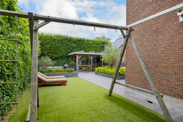 photo 47 Heereweg 304