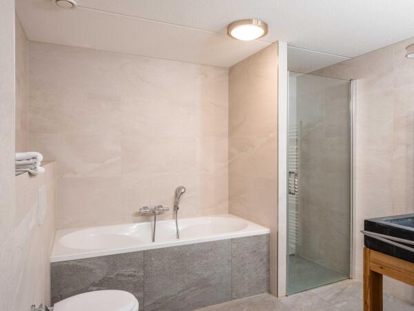 photo 22 Burgemeester Peecklaan 8 001