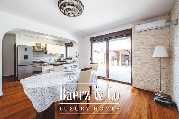 photo 5 Zagreb, Stenjevec, family house with two apartments, area 460m2