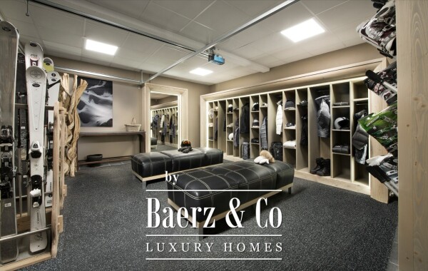 photo 11 Prestigious chalet - Indoor swimming pool