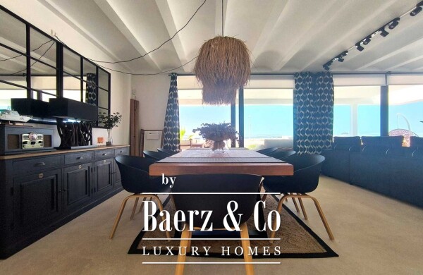 photo 9 EXCLUSIVE LUXURY VILLA ON THE FIRST LINE OF THE SEA IN CIUTADELLA, MENORCA, WITH SWIMMING POOL AND MODERN DESIGN