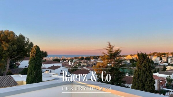 photo 2 For sale   Modern house with tourist license in Calafell    756,000