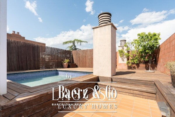 photo 2 Barcelona, Les Tres Torres