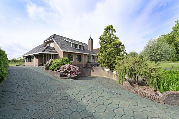 Video Eerste Hoefweg 3 B