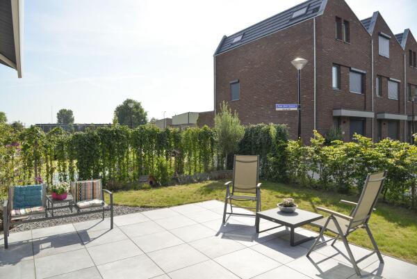 photo 21 Aan het Spoor 5