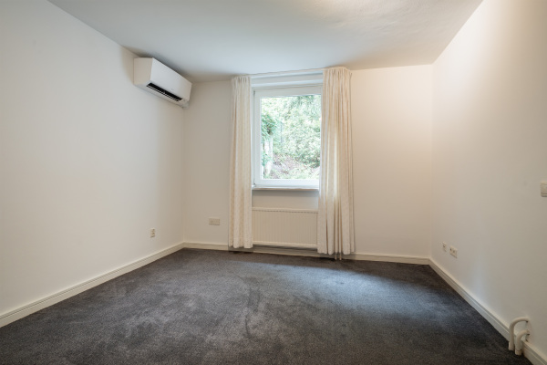 photo 42 Oude Bredasebaan 17