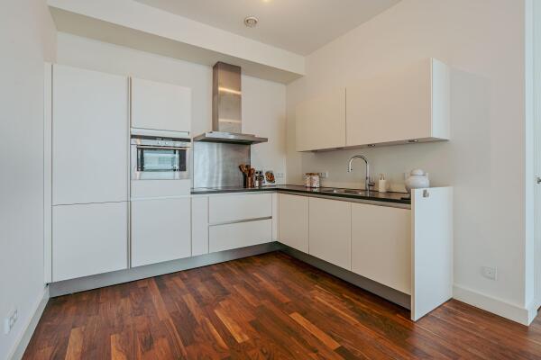 photo 11 Gustav Mahlerlaan 132