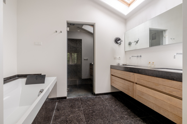 photo 10 Ameroever 64