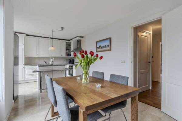 photo 11 Vossiusstraat 6 E