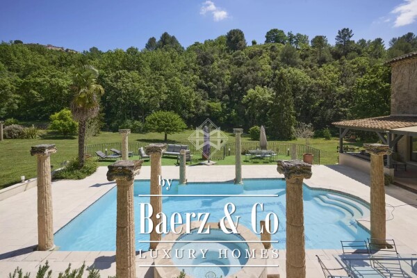 photo 18 Fayence canton, old oil mill from the 14th century