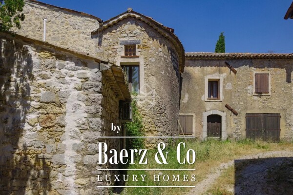 photo 8 Canton de Fayence – Family Home Ideal for a Bed and Breakfast