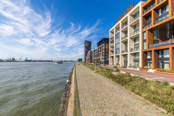 photo 50 Lloydkade 527