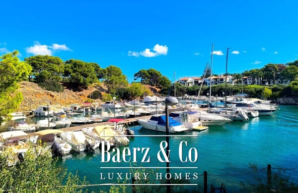 photo 3 EXCLUSIVE SEAFRONT VILLAS IN CALAN BUSQUETS, CIUTADELLA