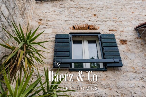 photo 35 Šibenik, old town - a historic palace from the 12th century