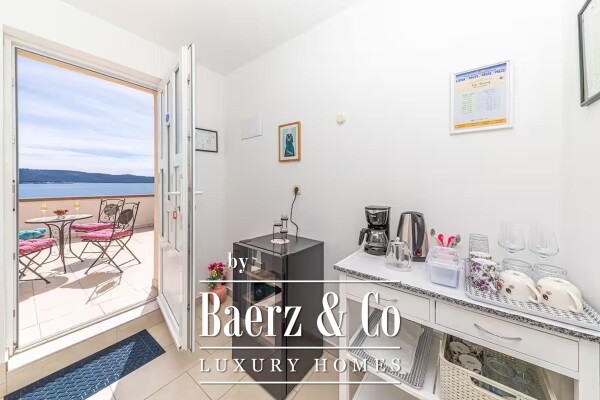 photo 21 Kaštel Sućurac, beautiful house with swimming pool in the first row to the sea