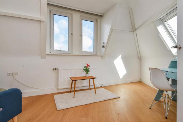 photo 68 Oosteinde 191