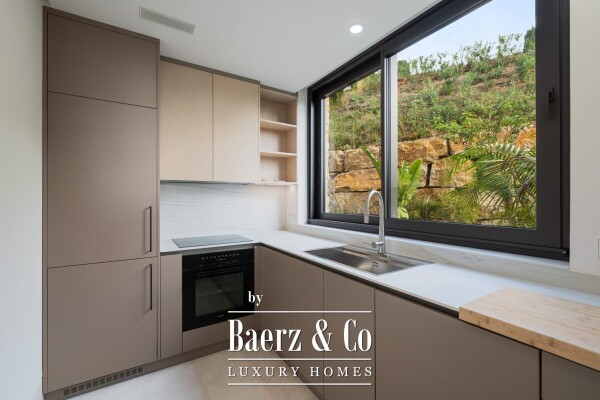 photo 36 Villa - Golden Mile - Marbella - Ref: 8656