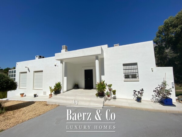 photo 2 Beautiful luxury home in Altea