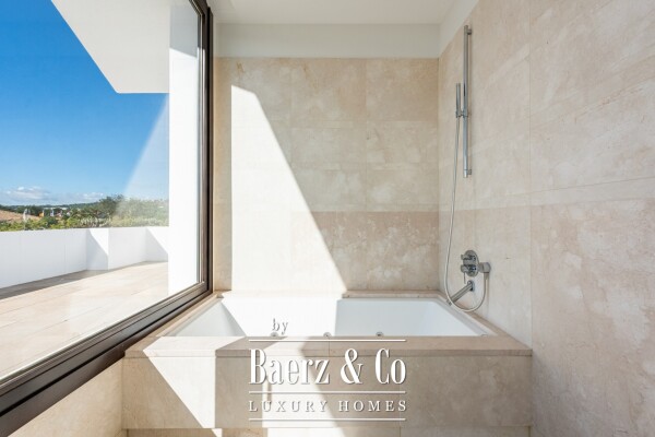 photo 29 Beautiful luxury home in Sotogrande, Sotogrande Alto - Hacienda de Valderrama