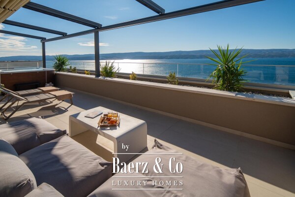 photo 5 Omiš area, luxurious modern villa with panoramic sea views, swimming pool and garage