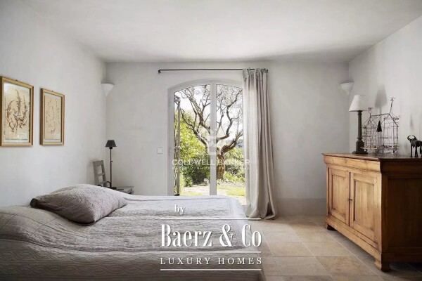 photo 10 Provençal villa with panoramic Seaview