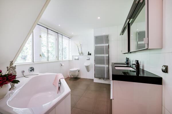 photo 33 Leonard Springerhof 4