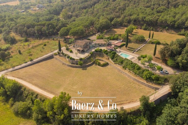 photo 31 Exceptional 18th century masia with tourist licence.