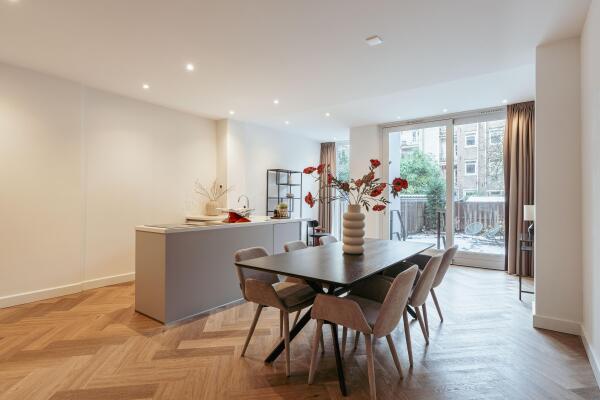 photo 9 Rustenburgerstraat 376 H