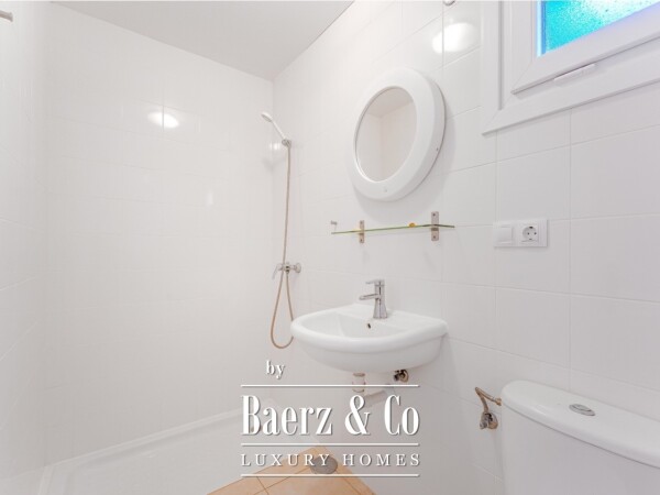 photo 8 Large villa by the sea in Candelaria