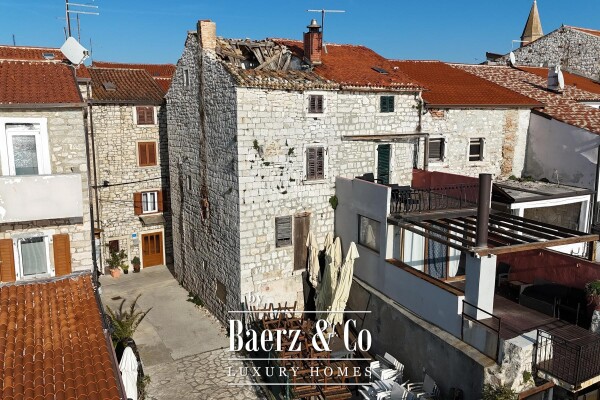 photo 5 Istria, Umag - Authentic Stone House by the Sea, a Rare Opportunity on the Market