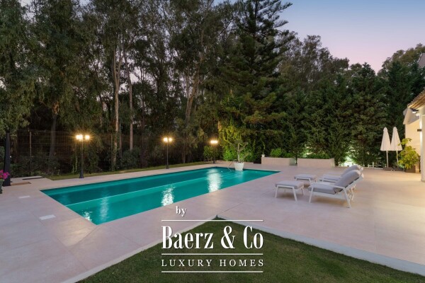 photo 2 Villa - Nueva Andalucia - Marbella - Ref: 8683