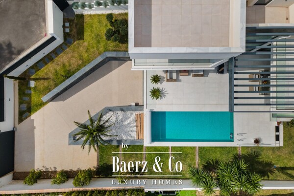 photo 38 Villa - Marbella East - Ref: 8693