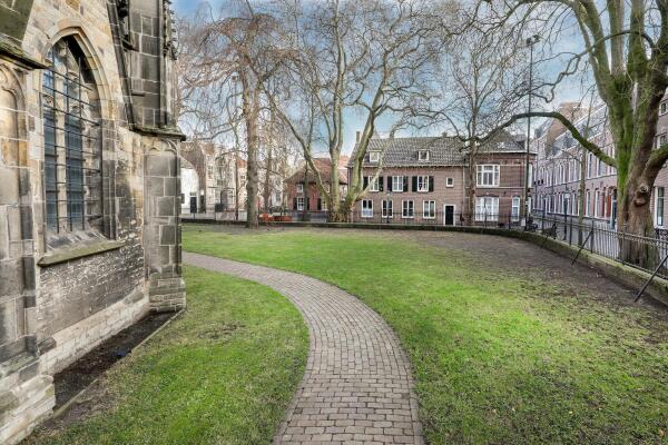 photo 2 Sint Janskerkhof 19