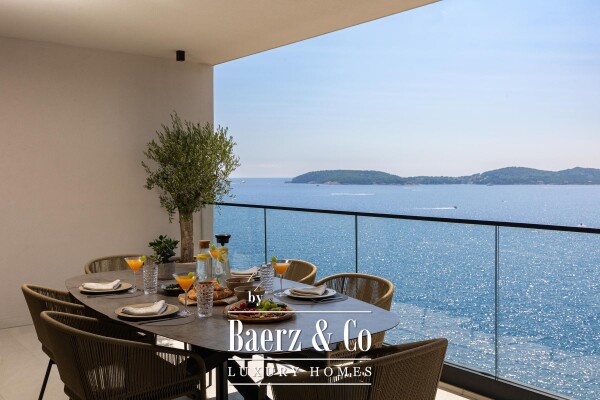 photo 3 Dubrovnik area, four-bedroom apartment with a garden and an elevator