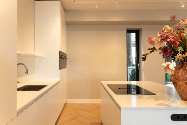 photo 9 Burgemeester Rijnderslaan 646