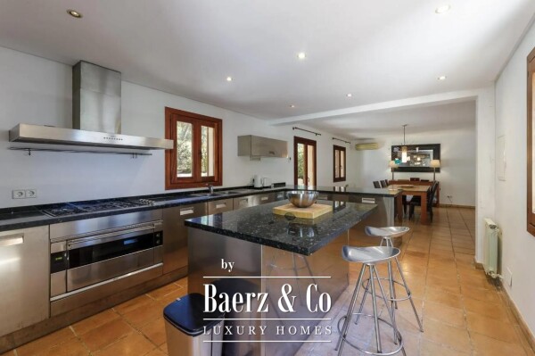 photo 9 Spacious finca in a sought-after walking distance to the harbour