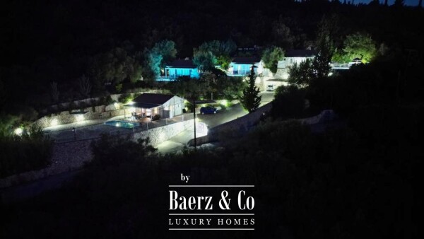 photo 25 2154969 - Complex of 4 Tourist Residences with Pool and Panoramic Views over Vasiliki Bay, Lefkada, 200 sq.m., €1.200.000