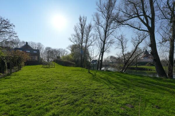 photo 32 Hezelstraat 17