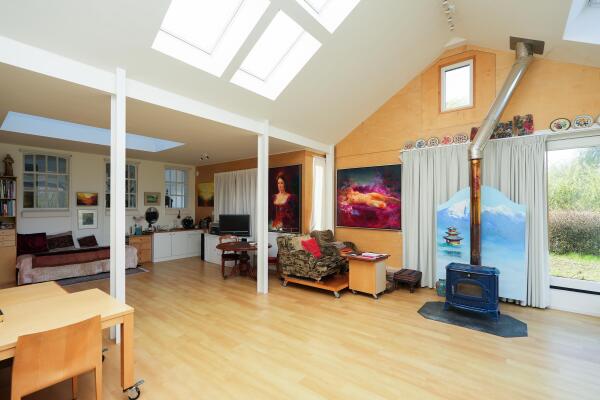 photo 30 Hezelstraat 17