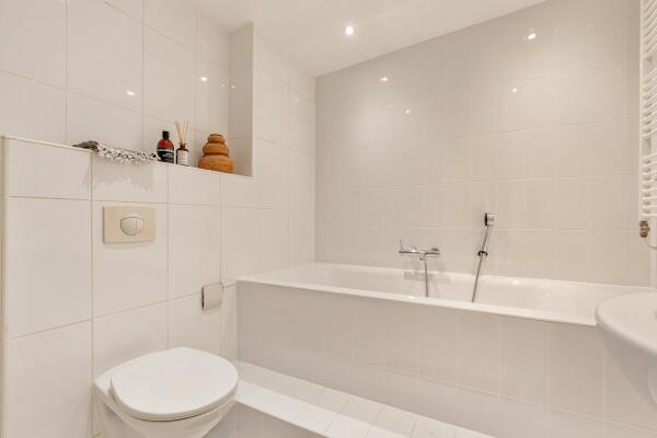 photo 23 Balthasar Floriszstraat 12 3