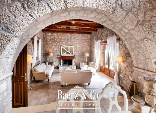 photo 13 2353723 - Villa For sale, Lefkada, 404 sq.m., €2.300.000