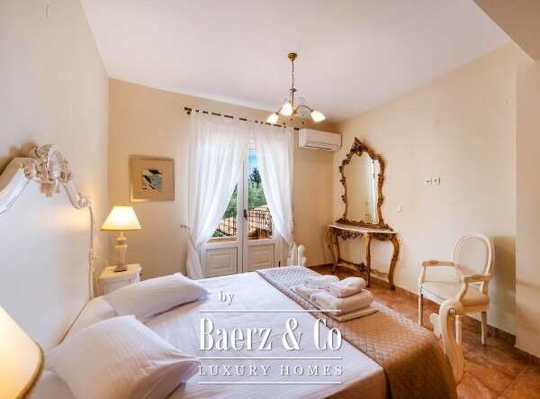 photo 17 2353723 - Villa For sale, Lefkada, 404 sq.m., €2.300.000