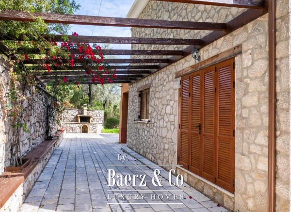 photo 27 2353723 - Villa For sale, Lefkada, 404 sq.m., €2.300.000