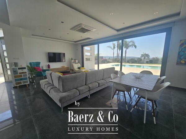 photo 23 2355923 - Luxury Villa For sale in Moni, 550 sq.m.