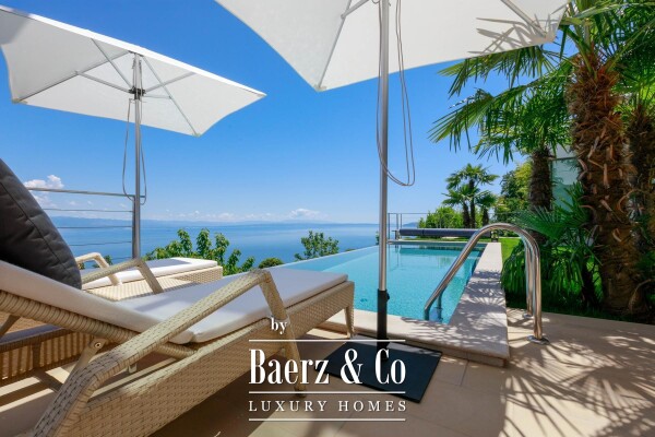 photo 9 Opatija, Oprić, exclusive villa of 375 m² with panoramic views, swimming pool and sauna