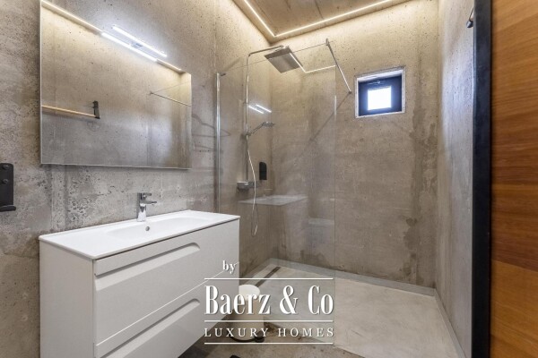 photo 21 Exceptional luxury villa in Adeje