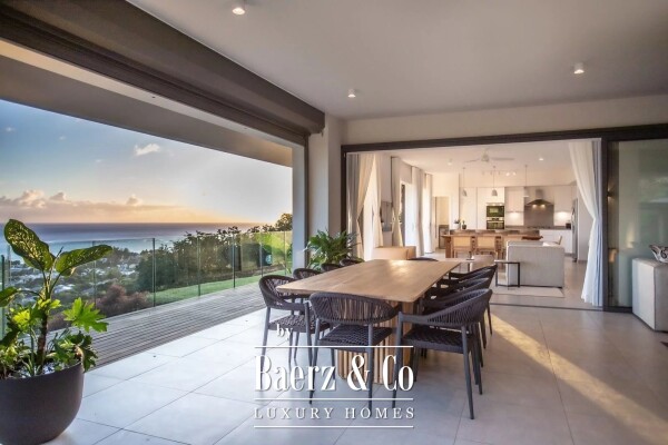 photo 10 Exceptional Villa with Panoramic Sea View – La Tourelle