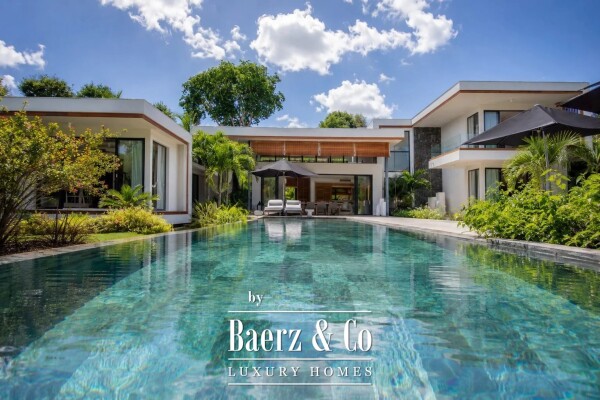 photo 2 Exceptional 5-Bedroom Riverfront Villa – Tamarin