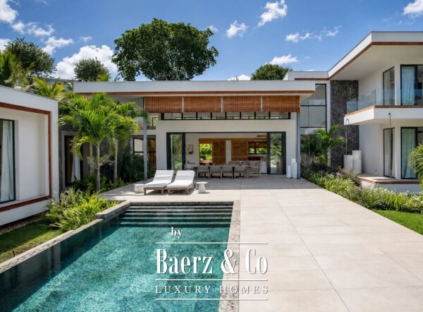 photo 5 Exceptional 5-Bedroom Riverfront Villa – Tamarin